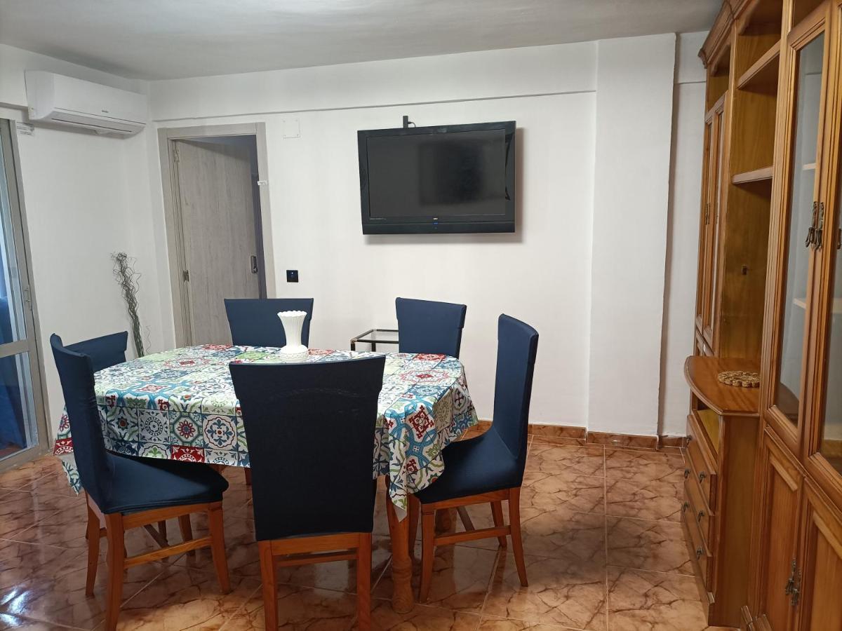 Suites Los Boliches Фуeнхирола Екстериор снимка